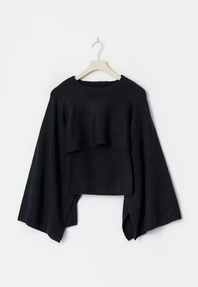 MIRA | Knitted cape top